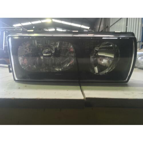 Mitsubishi Verada KS Right Headlight Stanley 02/1994-10/1996