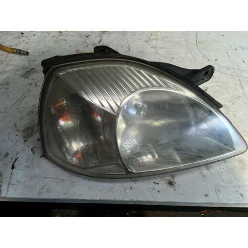 Kia Rio Left Head Light DC 09/2002-07/2005