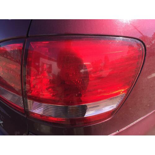 Toyota Avensis Right Tail Light ACM20 12/2001-11/2003